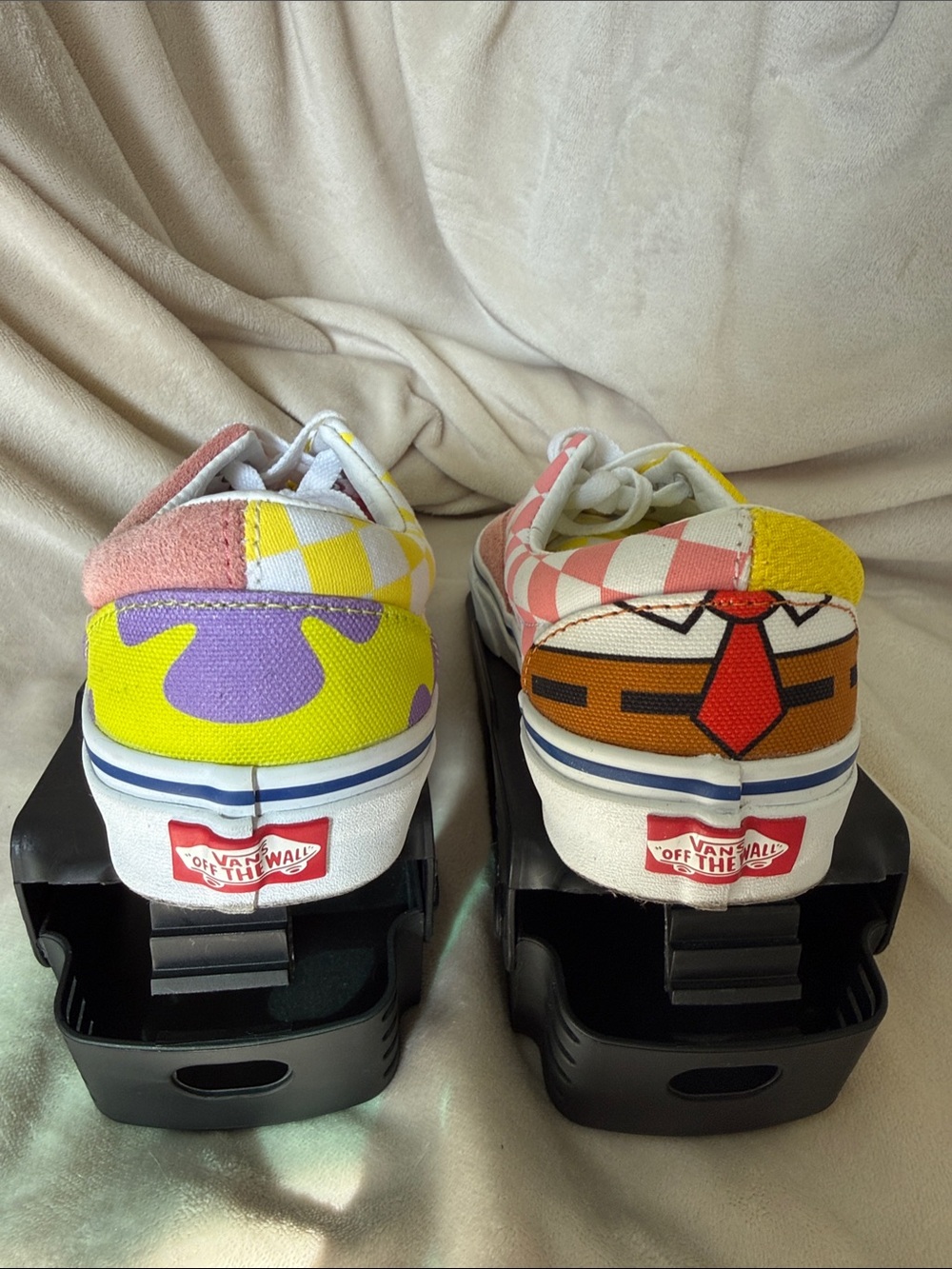 Vans x SpongeBob Best Buds Era Shoes Women’s 7 Men’s 5.5 VN0A54F19ES